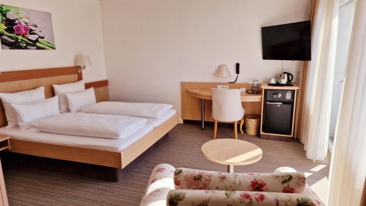 Hotel Garni Superior Metzingen  Eksteriør bilde