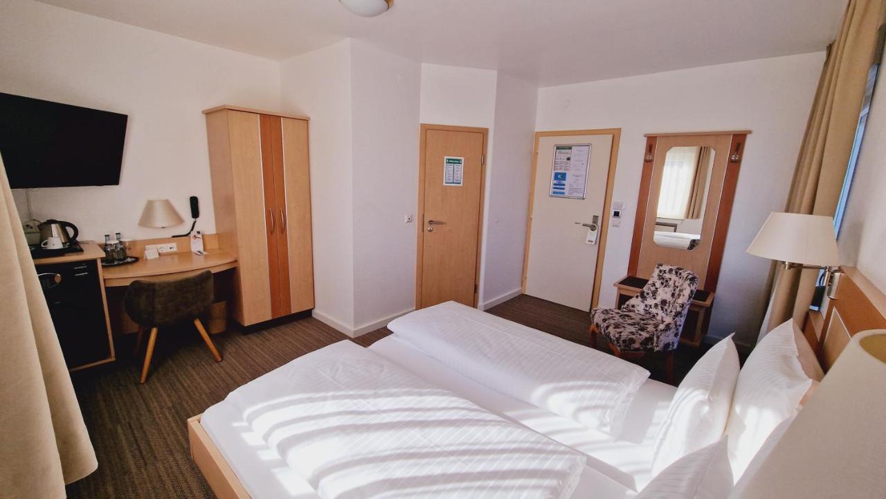 Hotel Garni Superior Metzingen  Eksteriør bilde