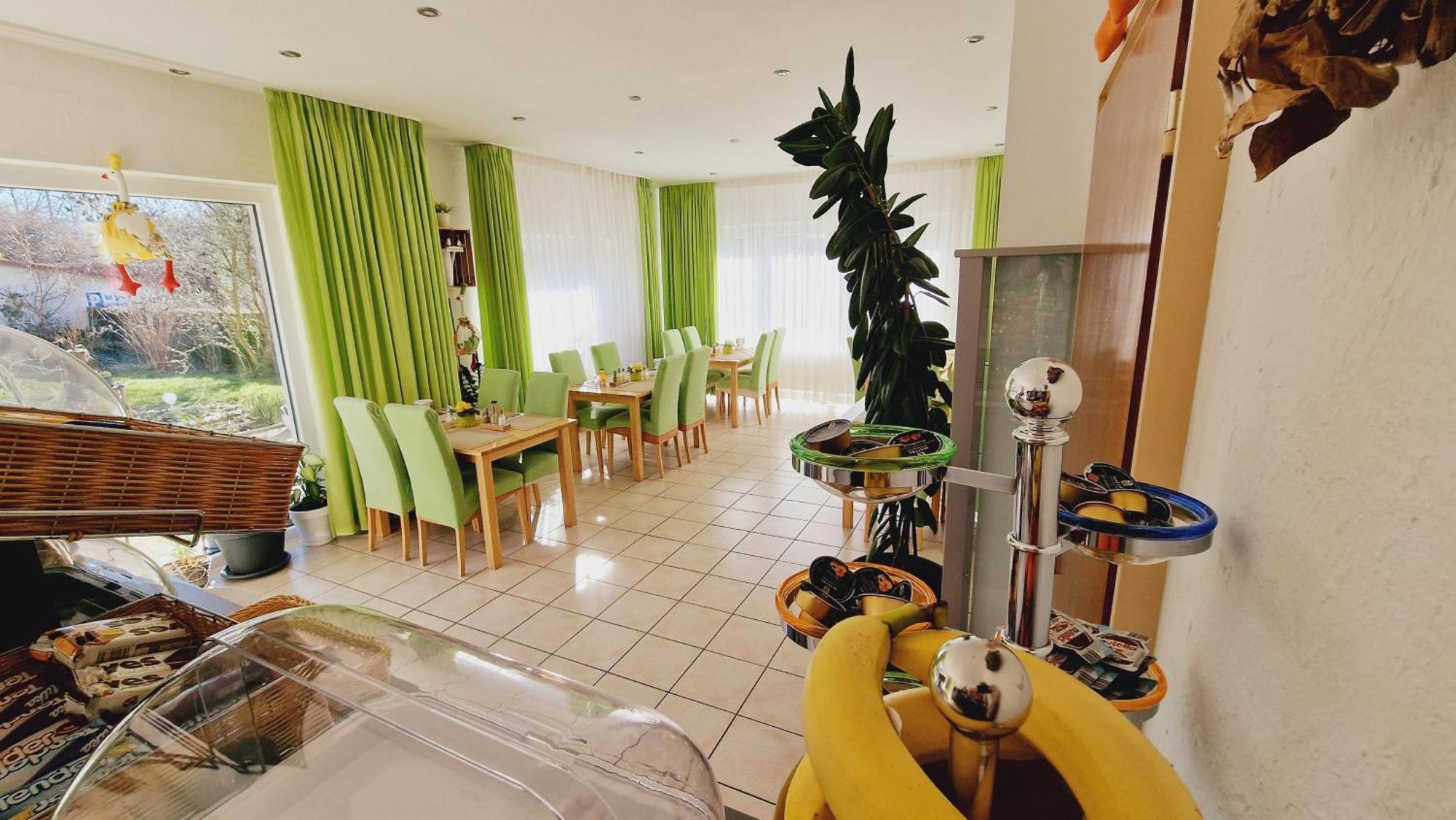 Hotel Garni Superior Metzingen  Eksteriør bilde