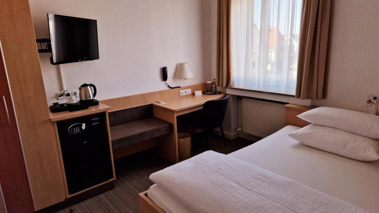 Hotel Garni Superior Metzingen  Eksteriør bilde