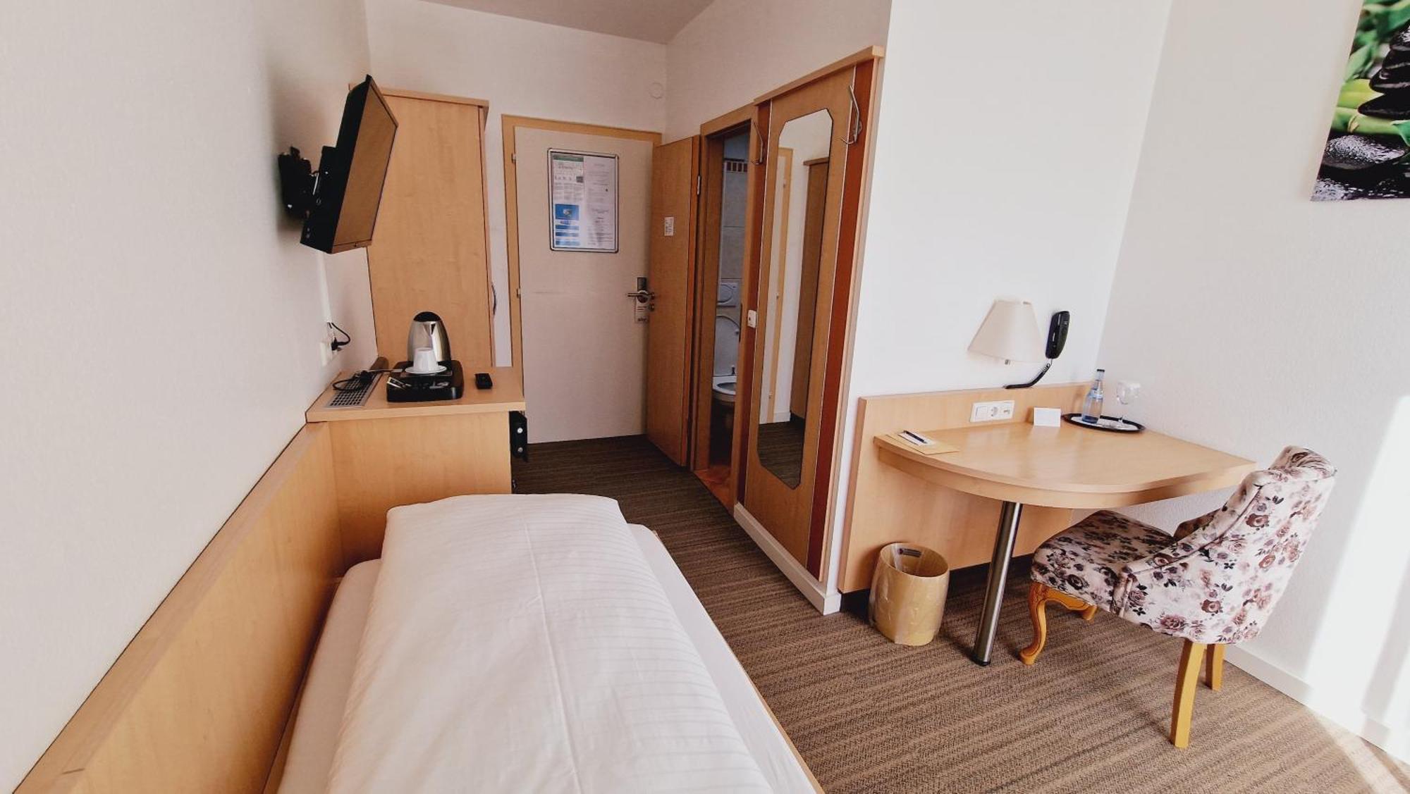 Hotel Garni Superior Metzingen  Eksteriør bilde