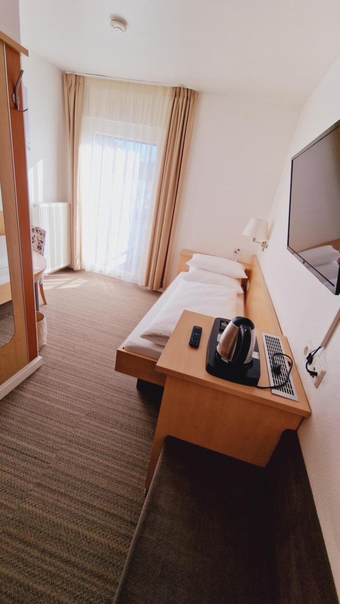 Hotel Garni Superior Metzingen  Eksteriør bilde