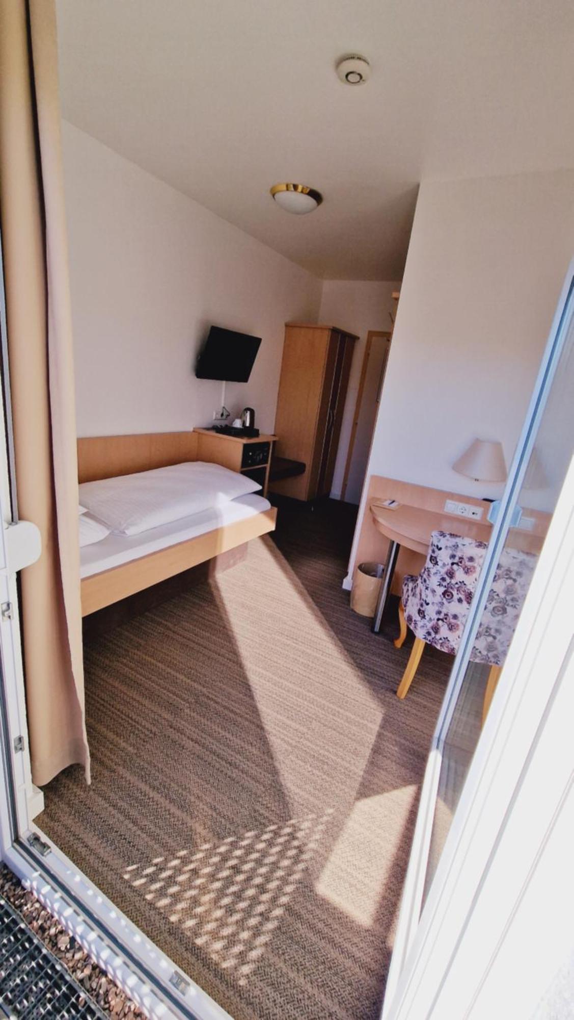 Hotel Garni Superior Metzingen  Eksteriør bilde
