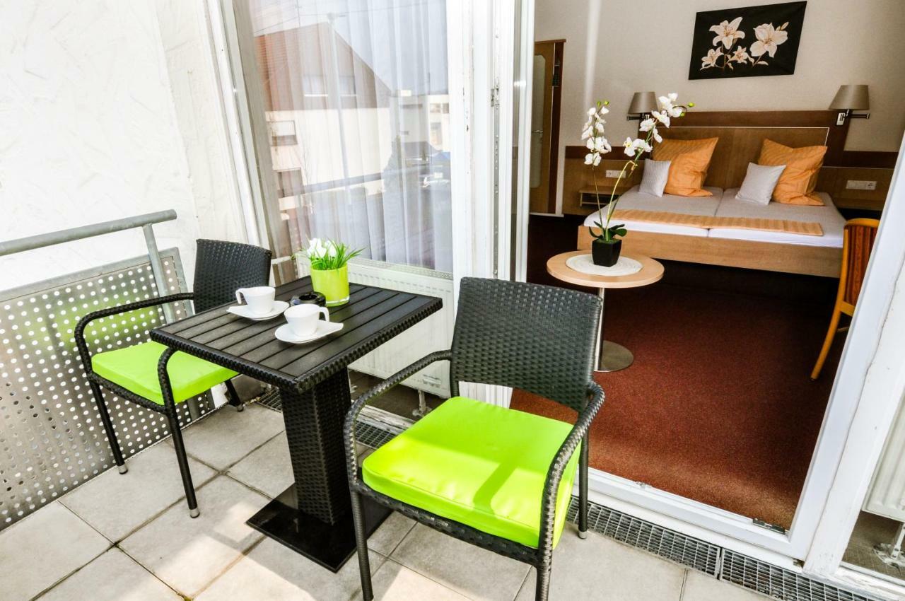 Hotel Garni Superior Metzingen  Eksteriør bilde